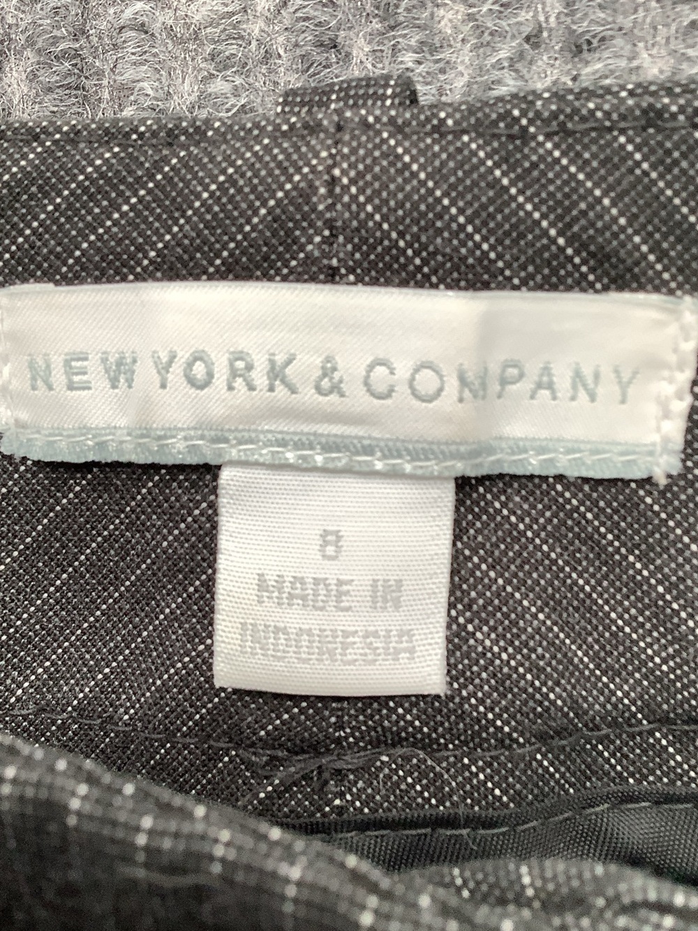 New York & Company Gray Pinstripe Women's Dress Pants - Picture 4 of 4